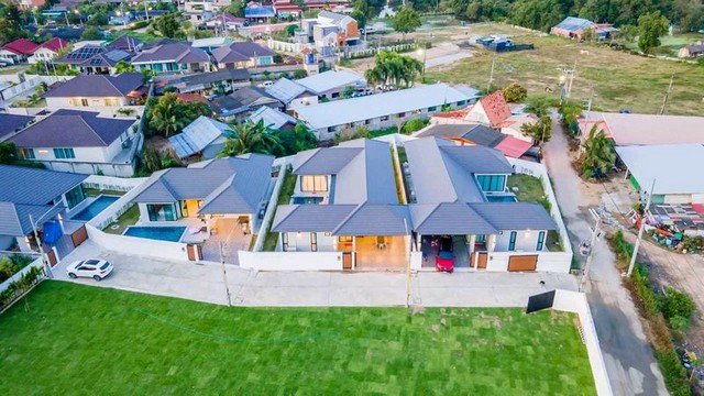 พลูวิลล่าให้เช่าห้วยใหญ่ พัทยา ขนาด 153 ตรว บ้านสร้างสไตล์ modern