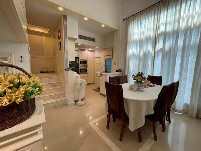 Makro กำนันแม้น24-32 ทาวน์เฮ้าส์ให้เช่า 2 ชั้น 2 ห้องนอน 2 ห้องน้ำ ใกล้ถนนกัลปพฤกษ์ Big C กัลปพฤกษ์ 2.4 กม. . 16 ตร.ว.  138 ตร.ม. 