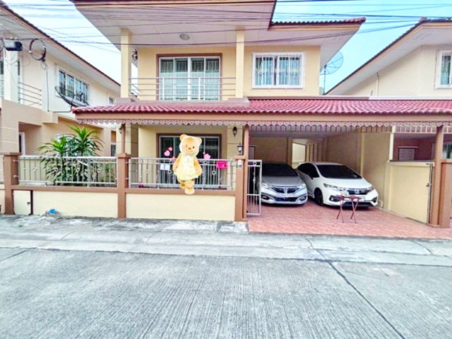 บ้านเดี่ยว 2 ชั้นให้เช่า 3นอน 2 น้ำ 36ตร.ว. 150ตร.ม. 2คันBTS ศรีนครินทร์  เพอร์เฟค ตลาดบางแก้ว 900 ม. เมกาบางนา 3 กม. 