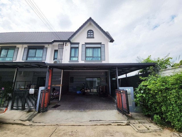 ขายทาวน์เฮ้าส์  หมู่บ้านโมดิวิลล่า พระราม 5-วัดพระเงิน ถนนบางคูลัด-วัดพระเงิน นนทบุรี