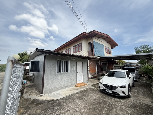 ขายบ้าน2หลัง พร้อมที่ดิน92ตรว. ซอยเพชรเกษม69แยก6 ราคาดีมาก เหมาะรีโนเวท