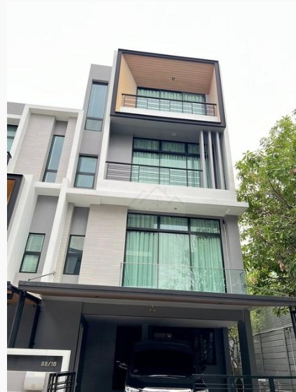 ให้เช่าทาวน์โฮม 3.5 ชั้น  Nirvana DEFINE ศรีนครินทร์-พระราม 9