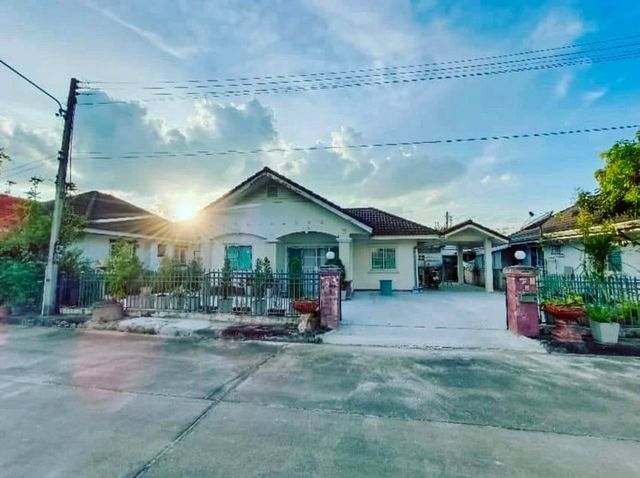 ลดราคาขายด่วน 2.5 ล้าน 55 ตรว. #เดอะลากูนน่าโฮม2 #สันทรายน้อย #สันทราย ทำเลดี #น้ำไม่ท่วม #ซื้ออยู่เองหรือปล่อยเช่าได้ค่ะ