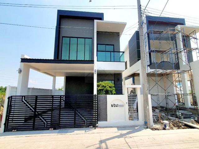 ขายบ้านเดี่ยว 2 ชั้น 42 ตร.ว. ย่านบางนา ตราด กม. 10 ใกล้เมกะบางนา