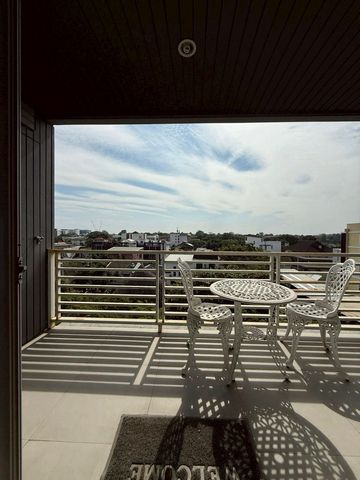 ขายเพียง 4.5 ล้าน (ห้องเปล่า สภาพเดิม) #Raweewaree Condo | สุดคุ้ม ห้องใหญ่ #ราคาต่ำกว่าตลาด | Condo Rare Item #ใจกลางนิมมาน หาไม่ได้ง่ายๆ