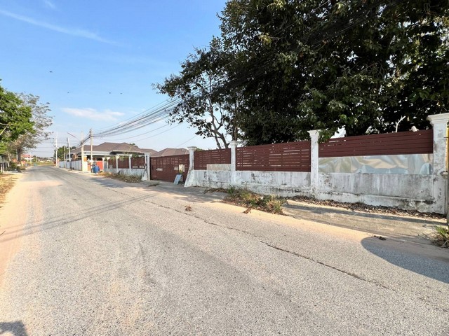 ขายที่ดินเปล่า  ขอบอ่างมาบประชัน  ขนาด 1 ไร่ 14 ตร.ว. 