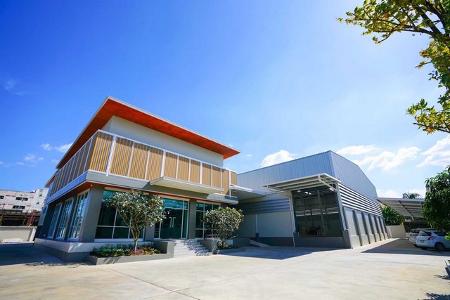 ขาย โรงงานทอผ้า สภาพใหม่ พร้อมใช้งานทันที ผังเมืองสีม่วง มีใบอนุญาต รง.4 โครงการ ท่าไม้ กระทุ่มแบน สมุทรสาคร ตำบลท่าไม้ กระทุ่มแบน,สมุทรสาคร