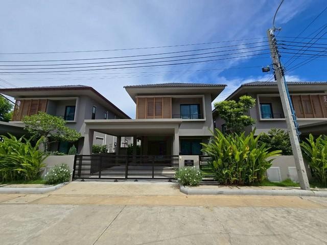 ให้เช่า บ้านเดี่ยว ย่านบางนาตราด กม.10 โครงการ โคโม่ โบทานิก้า2 บางนา บ้านเหมาะอยู่อาศัย