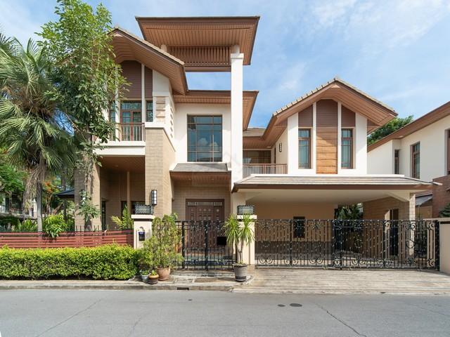 HR 6445 ให้เช่า ขายบ้านเดี่ยวสุดหรู 110 ตรว. บ้านแสนสิริ สุขุมวิท 67 บ้านหัวมุม