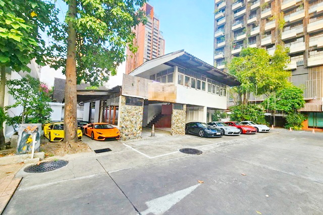 ผับบาร์ ร้านอาหาร  668ตรม สุขุมวิท 21-33 ให้เช่า สปา Ice Bath  MRTอโศก750 ม. 167ตรว.  รวมที่จอดรถ 10-15คัน EmSphere และโรงแรม Carlton