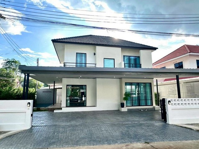 Modern Luxury Pool Villa แปลงมุม Fully furnished หางดง