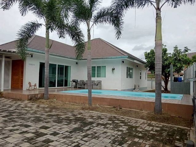 ขายพร้อมผู้เช่า 6 ล้าน #รับรายได้เดือนละ 35,000 บาท/เดือน 166 ตรว. #พูลวิลล่าหางดง ใกล้ รร.นานาชาติปัญญาเด่น 