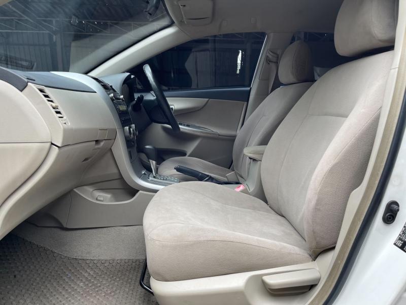 ขาย TOYOTA YARIS ATIV 1.2 E ปี2011 เกียร์AT สีขาว ไมล์10000กม กรุงเทพ