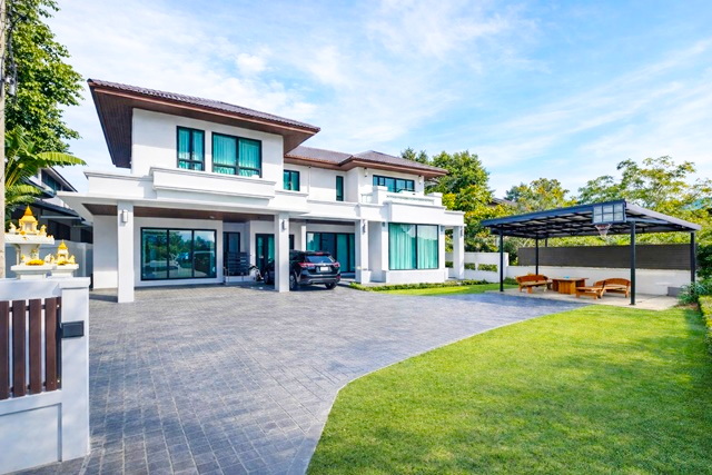 โรงเรียนนานาชาติ RIS รามคำแหง164 ลดครั้งที่9 ให้เช่า คฤหาสน์ 5นอน  ต้อนรับต่างชาติ  เฟอร์ เครื่องใช้ไฟฟ้า  6น้ำ 146 ตรว 59,999-84,999 B-M ขาย 17 ล้าน เพอร์เฟคเพลส ตลาดมีนบุรี ตลาดนัดขวัญเรียม โลตัสสุขาภิบาล3 บิ๊กซี RIS Inter Sch. Ramkhamhaeng 164 9th price reduction.Mansion for rent 5bed welcomes foreigners.  fur E-appliances 6bath 149sqwa. 59,999-84,999B-M selling for 17million Perfect Place Minburi Market Kwan Riam Market Lotus Sukhapiban335 Big C  149 ตร.ว. 596 ตร.ม.149 sq.wah 596 sq.mรามคำแหง164 แขวงมีนบุรี เขตมีนบุรี กรุงเทพมหานคร 10510รวมวีดีโอ1นาทีh