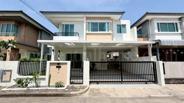 รหัสทรัพย์&nbsp; N0918บ้านเดี่ยว เอโทล มัลดีฟส์ ปาล์ม บางนา – วงแหวน รีโนเวทใหม่ที่ตั้ง :&nbsp;ถนนบางนา-วงแหวน (วงแหวนตะวันออก)&nbsp;ตำบลบางแก้ว อำเภอบางพลี จังหวัดสมุทรปราการ 10540รายละเอียดทรัพย์-&nbsp;บ้านแฝด 2 ชั้น ขนาดพื้นที่ 35 ตารางวา พื้นที่ใช้สอย 130 ตารางเมตร- 3&nbsp;ห้องนอน, 2&nbsp;ห้องน้ำ, 1 ห้องครัว, 1 ห้องรับแขก,&nbsp;2 ที่จอดรถ- แอร์&nbsp;3 เครื่อง, เครื่องทำน้ำอุ่น, ปั๊มน้ำ+แท้งค์น้ำ 1 ชุด,&nbsp;ต่�