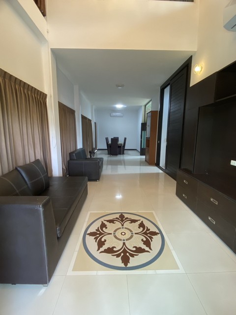 ให้เช่า บ้านเดี่ยว ย่านประเสริฐมนูกิจ ใกล้ลาดปลาเค้า เลียบด่วน ใกล้มหาวิทยาลัยเกษตร สุกี้ตี๋น้อย พหลโยธิน เสนานิคม ลาดพร้าว เข้าซอยประเสริฐมนูกิจ 100 เมตรรหัส P290ราคาเช่า 55,000 บาท/เดือน  พักอาศัยราคาเช่า 60,000 บาท/เดือน  ทำโฮมออฟฟิศ***ไม่รับสัตว์เลี้ยงสัญญา 1 ปี ประกัน 2 เดือน ล่วงหน้า1เดือน ติดต่อ คุณช่อผกา โทร 0616198565 LINE 0616198565สำรอง LINE 0812523279 ส่งลิ้งก์ไว้ได้เลย-ให้เช่าบ้านเดี่ย�