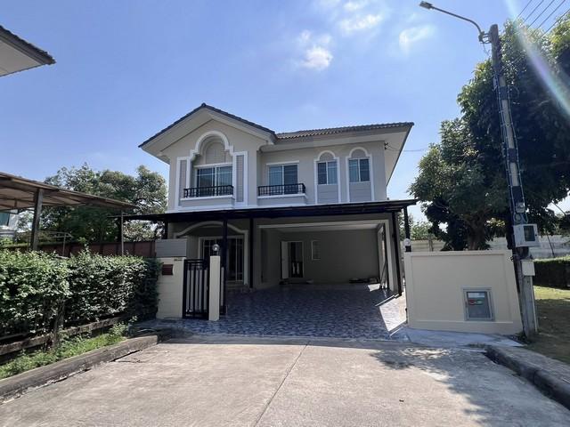 ขายบ้านเดี่ยว2ชั้น89.6ตร.วโครงการภัสสรเพรสทีจอ่อนนุช-ศรีนครินทร์ถนนเฉลิมพระเกียรติ87ใกล้ซีคอนแสควร์ราคาขาย 14,500,000 บาท ( ราคาต่อรองได้ )ที่ตั้ง ถนนเฉลิมพระเกียรติ ร.9 ซอย 87 แขวงประเวศ เขตประเวศ กรุงเทพมหานครติดต่อ : คุณภัสพงณ์ 0634098164Line : binkem22https://www.facebook.com/profile.php?id=61581484955548เนื้อที่ 89.6 ตารางวา พื้นที่ใช้สอย 169 ตารางเมตร จำนวน 2 ชั้น 3 ห้องนอน 3 ห้องน้ำมี 1 ห้องนั่งเล่น 1 ห้องครัว 1 พื้่นที่อเน