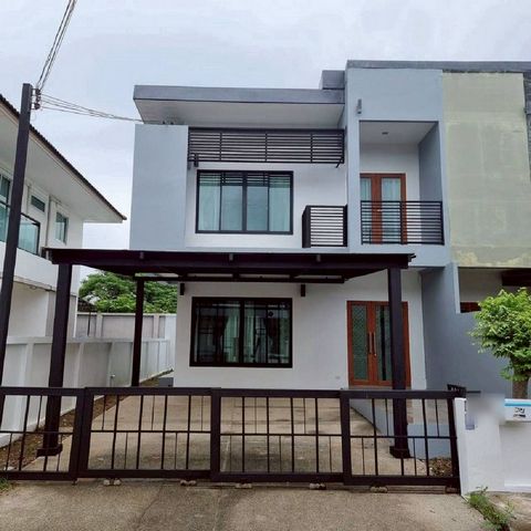 ให้เช่า 15,000 บาท/เดือน #สันกำแพง บ้านแฝด 2 ชั้น #เฟอร์นิเจอร์ทั้งหลัง ทำเลดี หลัง #ตลาดอุ๊ยทา เหมาะสำหรับอยู่อาศัย เดินทางเข้าเมืองสะดวก