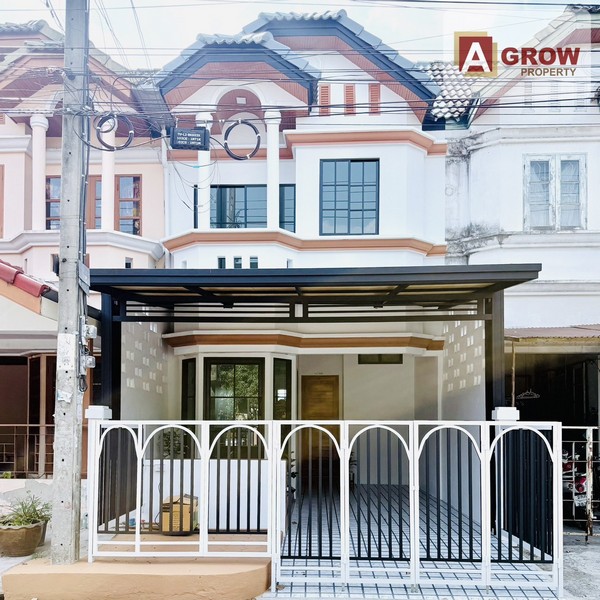 หมู่บ้านทาวน์แอนคันทรี ซอยสังฆสันติสุข 16 บ้านสวย ตกแต่งครบ พร้อมเข้าอยู่ที่ตั้ง : ซอยสังฆสันติสุข 16 แขวงกระทุ่มราย เขตหนองจอก กรุงเทพมหานครรหัสทรัพย์ : AGT01249ราคาขาย : 1,890,000 บาทรายละเอียดทรัพย์ :- ทาวน์เฮ้าส์ 2 ชั้น- เนื้อที่ 19.1 ตรว.- 3 ห้องนอน- 2 ห้องน้ำ- 1 ห้องครัว- 1 ห้องโถง- 1 จอดในบ้านจุดเด่น :- บ้านรีโนเวทใหม่ทั้งหลัง เฟอร์ฯครบ พร้อมเข้าอยู่- ต่อเติมเคาน์เตอร์ครัวพร้อมซิ�