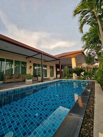 ขายพูลวิลล่าพัทยา บ้านณัชชา สไตล์ไทย-บาหลี ใกล้ห้างเทอร์มินอล21 FP-H01758 
