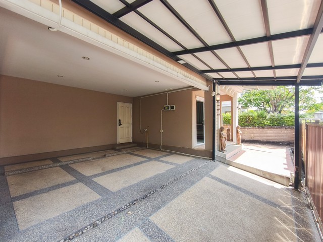 PP475 ขาย บ้านเดี่ยว 2 ชั้น  ภัสสร เพรสทีจ อ่อนนุช เพียง 4.99 ล้าน Passorn Prestige Onnut ถนนเฉลิมพระเกียรติ รัชกาลที่ 9 บ้านทิศใต้ราคาขายพิเศษ 4,990,000 บาทติดต่อ คุณช่อผกา โทร 0616198565 LINE 0616198565สำรอง LINE 0812523279 ส่งลิ้งก์ไว้ได้เลย-ขาย บ้านเดี่ยว 2 ชั้น  ภัสสร เพรสทีจ อ่อนนุช เพียง 4.99 ล้าน Passorn Prestige Onnut ถนนเฉลิมพระเกียรติ รัชกาลที่ 9-เชื่อมต่อใจกลางเมืองได้ง่าย ทั้งถนน อ่อนนุช–ศรีนครินทร์-พัฒนาการ-Type Cresendo 50.7 ตารา�