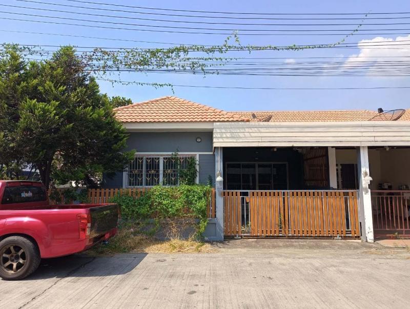  ขาย บ้านเดี่ยว/ทาวน์เฮ้าส์/คอนโด โครงการ ขาย บ้านแฝด ธนาวิลล่า 2 บางปะอิน   ถนน สายบ้านกรด ตำบล บ้านกรด อำเภอ บางปะอิน จังหวัด พระนครศรีอยุธยา  ราคาโปรโมชั่น   1,894,000   บาท    ลดจาก   2,145,000   บาท ราคาโปรโมชั่นตั้งแต่วันที่  2 มีนาคม - 31 พฤษภาคม 2569  รายละเอียดทรัพย์ -  เนื้อที่ 38.50 ตร.ว.  พื้นที่ใช้สอย 107.58 ตร.ม. -  2ห้องนอน 2 ห้องน้ำ  -  บ้านหันไปทางทิศ  ใต้  พิกัดทรัพย์ : https://maps.app.goo.gl/Jh7hN9m2yWF6r5eLA  สถานที่ใ