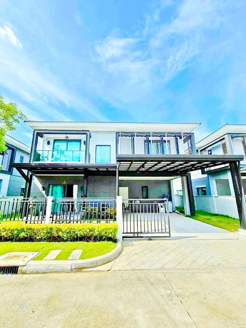 ราชพฤกษ์-แจ้งวัฒนะ 3 น้ำ ถูกที่สุดในโลก บ้านเดี่ยว 2 ชั้น 4 นอน ใกล้โรบินสัน ไลฟ์สไตล์ ราชพฤกษ์ 900 ม.พื้นที่ใช้สอย 48 ตร.ว.190 ตร.ม. 34,998B-M. ทำเลปากเกร็ด บ้านสไตล์โมเดิร์น พร้อมเฟอร์ฯครบ เหมาะอยู่อาศัย ใกล้รพ.ปากเกร็ด 2  1.1 กม. แหล่งไลฟ์สไตล์ และรร.นานาชาติ เดินทางสะดวก เชื่อมต่อถนนแจ้งวัฒนะ กาญจนาภิเษก ใกล้MRT ปากเกร็ด  เซนโทรThe cheapest in the world. Two story house 4bed Ratchaphruek-Chaengwattana 3 bath near Robinson Lifestyle Ratchaphruek 900 m. 48 sq.wa.190 sq.