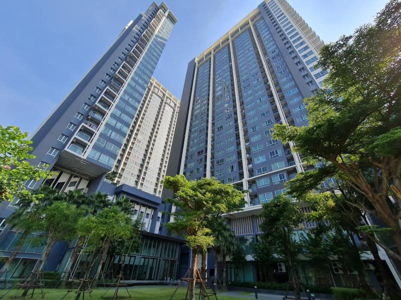   ขาย บ้านเดี่ยว/ทาวน์เฮ้าส์/คอนโด โครงการ  ขาย คอนโด โพรดิจี้ เอ็มอาร์ที  ถนน เพชรเกษม แขวง บางหว้า เขต ภาษีเจริญ จังหวัด กรุงเทพมหานคร  ราคาโปรโมชั่น 1,837,000     บาท    ลดจาก   2,299,000    บาท ราคาโปรโมชั่นตั้งแต่วันที่  2 มีนาคม - 31 พฤษภาคม 2569  รายละเอียดทรัพย์ -  พื้นที่ใช้สอย 24.46 ตร.ม.  -  บ้านหันไปทางทิศ ตะวันออก  พิกัดทรัพย์ : https://maps.app.goo.gl/Trvc77DWRBHbHVNc8  สถานที่ใกล้เคียง   - ตลาดบางแค 0.80 กม.  - MRT สถานีภา�