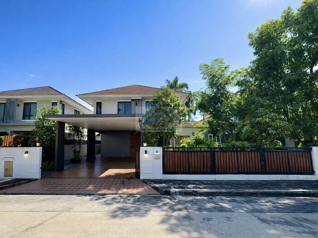 ให้เช่าบ้านเดี่ยว 2 ชั้น หมู่บ้านสัมมากร รังสิต คลอง 7 ติดถนนใหญ่รังสิต-นครนายก ใกล้วงแหวนกาญจนาภิเษก ( เลี้ยงสัตว์ได้ )ราคาขาย 7,890,000 บาทราคาเช่า 55,000 บาท / เดือน ( สัญญาขั้นต่ำ 1 ปี )ที่ตั้ง ถนนรังสิต คลอง 7 ตำบลลำผักกูด อำเภอธัญบุรี จังหวัดปทุมธานี 12110ติดต่อ : คุณภัสพงณ์ 0634098164Line : binkem22https://www.facebook.com/profile.php?id=61581484955548เนื้อที่ 81.1 ตารางวา พื้นที่ใช้สอย 173.64 ตารางเมตร จำนวน 2 ชั้น 3 ห้องนอน 3 ห้องน�