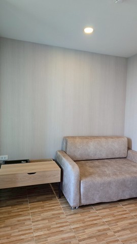 LV53444 ขาย คอนโด The Cube Station รามอินทรา 109 คอนโดใหม่ตกแต่งครบ ใกล้รถไฟฟ้าสายสีชมพูราคาขาย : 1.69 ล้านบาท (ค่าโอน 50/50)ที่ตั้ง : ซอยรามอินทรา 109 ถนนพระยาสุเรนทร์ แขวงคลองสามวา เขตมีนบุรี กทม.ชื่อโครงการ : เดอะคิวบ์ สเตชั่น รามอินทรา 109 The Cube Station Ramintra 109รายละเอียด : - ขนาด 24 ตร.ม. - ห้อง studio- 1 ห้องนอน - 1 ห้องน้ำ - 1 ห้องนั่งเล่น- ชั้น 2 อาคาร b (อาคารมี ความสูง 8 ชั้น)- เฟอร์นิเจอร์ครบ - แอร์ 1 ตัว- ด้านหน้ามี 7-11 