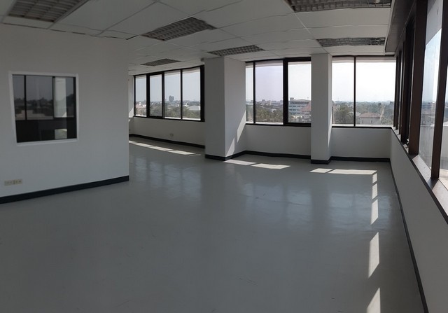 ออฟฟิศให้เช่ารามคำแหง หัวหมาก ศรีนครินทร์ อาคาร บีกริม  หัวหมาก เขตบางกะปิใกล้ทางด่วน-มอเตอร์เวย์ ขนาดพื้นที่ให้เช่าเริ่ม 100  ตรม.ขึ้นไป    O2,512,59O9,  O84,543,4833ดูข้อมูลอาคารอื่นที่ www.irentoffice.com ยินดีรับฝากขาย-เช่าสำนักงานค่าประกันการเช่า    3    เดือนค่าเช่าล่วงหน้า      1    เดือนสัญญาการเช่าสำนักงาน3ปีขนาดพื้นที่ให้เช่า 100ตารางเมตรขึ้นไป  ขนาดพื้นที่และค่าใช้จ่ายต่างๆ อาจมีการป�