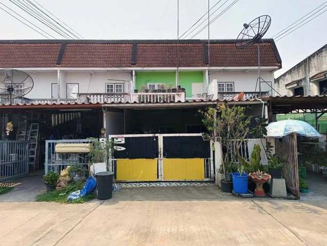   ขาย บ้านเดี่ยว/ทาวน์เฮ้าส์/คอนโด โครงการ  ทาวน์เฮ้าส์ ไทยสมุทร  ถนน เลี่ยงเมืองอุดรธานี ตำบล บ้านเลื่อม อำเภอ เมืองอุดรธานี จังหวัด อุดรธานี  ราคาโปรโมชั่น    1,408,000  บาท    ลดจาก   1,650,000   บาท ราคาโปรโมชั่นตั้งแต่วันที่  2 มีนาคม - 31 พฤษภาคม 2569  รายละเอียดทรัพย์ -  เนื้อที่ 27.70 ตร.ว. พื้นที่ใช้สอย 145 ตร.ม. -  บ้านหันไปทางทิศ ตะวันออกเฉียงใต้  พิกัดทรัพย์ : https://maps.app.goo.gl/vwsNxdeTqaEmZnVr7  สถานที่ใกล้เ�