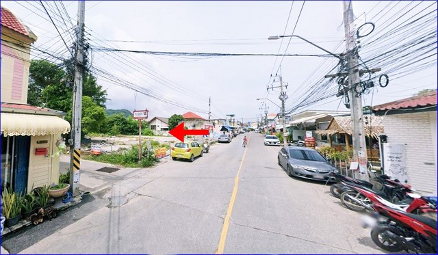 ให้เช่าระยะยาว ที่ดินการค้าติดถนนใหญ่กลางเมืองหัวหิน ติดถนน2ด้าน 298 ตรว. ซ.หัวหิน94 โทร 086-301-6161พิกัด ต.หัวหิน อ.หัวหิน  จ.ประจวบคีรีขันธ์+****ให้เช่า 79000บาทต่อเดือน (เช่าระยะยาวตั้งแต่ 3ปีขึ้นไป)****สอบถามT.วรุณรัตน์ 086-301-6161   o86-3ol-6l6l+ที่ดินติดถนนใหญ่ ถนนหัวหิน94 และถนนซอยบ่อนไก่ 12 +ที่ถมแล้วเสมอถนน เนื้อที่ 298.1 ตรว. +หน้ากว้าง (ติดถนนหัวหิน94 ) ประมาณ27 เมตร   และลึก (ติดซอยบ่อนไก่12) ประมาณ