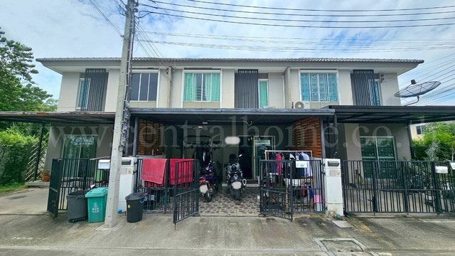 รหัสทรัพย์ : 6496ทาวน์โฮม พฤกษาวิลล์ 89 &nbsp;รามอินทรา - วงแหวน ถูกสุดในโครงการที่ตั้ง :&nbsp;ถนนกาญจนาภิเษก - คู้บอน&nbsp;แขวงท่าแร้ง&nbsp;เขตบางเขน&nbsp;กรุงเทพมหานคร&nbsp;10220รายละเอียดทรัพย์- ทาวน์โฮม 2&nbsp;ชั้น เนื้อที่ 18.7&nbsp;ตารางวา พื้นที่ใช้สอย 110 ตารางเมตร- 3 ห้องนอน, 2&nbsp;ห้องน้ำ, 1 ห้องรับแขก, 1 ห้องครัว, 1 ที่จอดรถ- แอร์ 3 เครื่อง- หน้าบ้านหันทางทิศใต้สิ่งอำนวยความสะดวก- เจ้าหน้าที่รักษาความ