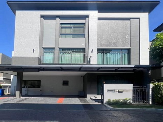 ให้เช่า บ้านเดี่ยว 3 ชั้น ย่านปุณณวิถี โครงการ เดอะ เจนทริ สุขุมวิท101 ตกแต่งสวยพร้อมเข้าอยู่ติดต่อ คุณปอ : 061 619 8565ID line: 061 619 8565แอดไลน์กดที่ลิงค์นี้ได้เลยครับ : https://line.me/ti/p/zu0mm-ozFXติดต่อ คุณบิว : 081 252 3279 ID line: 061 787 9691แอดไลน์กดที่ลิงค์นี้ได้เลยครับ : https://line.me/ti/p/SR5Ehdv_q-** รหัส BT99ราคาเช่า 1 ปี 250,000 บาท/เดือนราคาเช่า 2 ปี 230,000 บาท/เดือนขายราคาพิเศษ 37,900,000 บาท (จาก 39.9 ล้านบาท)- ขายบ้านเดี่ยว 3 ชั้น โครงการ เดอะ เจนท�