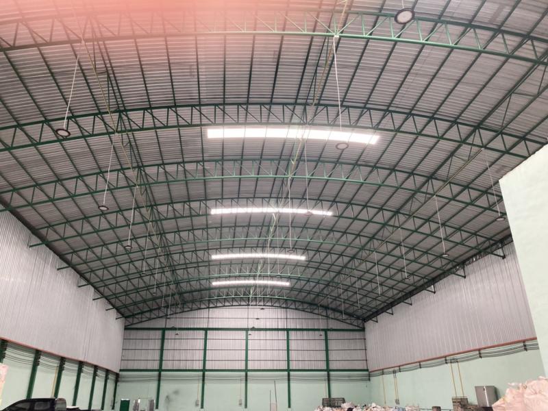 RK0894 ให้เช่าโกดังสร้างใหม่  พื้นที่สีม่วง 1,800 ตรม. รถคอนเทรนเนอร์เข้าได้  ในนิคมอุตสาหกรรมแม่น้ำท่าจีน  สมุทรสาคร นิคมอุตสาหกรรมแม่น้ำท่าจีน  สมุทรสาคร หมู่ที่ 2 111/13 ตำบล ท่าจีน อำเภอเมืองสมุทรสาคร สมุทรสาคร 74000โกดังพื้นที่สีม่วง 1,800 ตรม ทำโรงงานใด้ถนนกว้าง 20 เมตร รถคอนเทรนเนอร์เข้าได้ราคาเช่า 100 บาท/ ตารางเมตรสัญญาขั้นต่ำ 3 ปีTha Chin River Industrial Estate, Samut SakhonVillage No. 2, 111/13, Tha Chin Subdistrict, Mueang Samut Sakhon