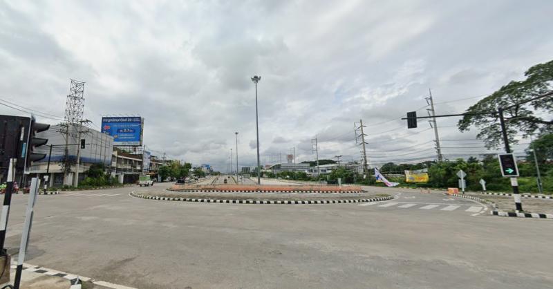 ที่ดินระดับพรีเมียม ทำเลทอง เชียงใหม่-ลำปาง! โอกาสลงทุนที่ไม่ควรพลาด!  (รับผู้ร่วมงาน) เปิดโอกาสทองให้คุณ! ที่ดินทำเลพิเศษที่คุณไม่เคยเห็นมาก่อน! ถ้าคุณกำลังมองหาทำเลที่สามารถสร้างผลตอบแทนมหาศาลในอนาคต นี่คือคำตอบ! ทำเลอันยอดเยี่ยม ที่การเดินทางสะดวกสบายที่สุด! ติดถนนหลัก เชียงใหม่-ลำปาง (ทางหลวงหมายเลข 11) ซึ่งเป็นเส้นทางเศรษฐกิจที่เชื่อมโยงเชียงใหม่�