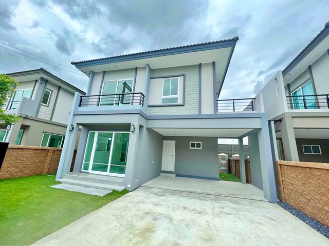 รังสิตคลอง 2 บ้าน2 ชั้น เฟอร์ฯครบ 3 นอน 2 น้ำ ตลาดฟ้ารังสิตคลอง 2 700 ม. 35 ตร.ว. 140 ตร.ม.  17,999 B-M. ทำเลถนนคลองหลวง คลองสอง เงียบสงบ เหมาะอยู่อาศัย เดินทางสะดวก ใกล้แหล่งชุมชน รร.โชคชัยรังสิต 2.5 กม. MRT คลองหลวง และสิ่งอำนวยความสะดวก  แพลนท์ Rangsit Klong2 Two story twin house fully furnished 3 bed 2 bath 700 m. from Talad Fah Rangsit Klong 2 35 sq.wa. 140 sq.m. rent 17,999 B-M located on Klong Luang Road Klong Two quiet and peaceful ideal for living convenient transportation close to community amenities near Chokchai Rangsit School 2.5 km. MRT Klong Luang and nearby facilities plantถ.รังสิต-นครนายก  �