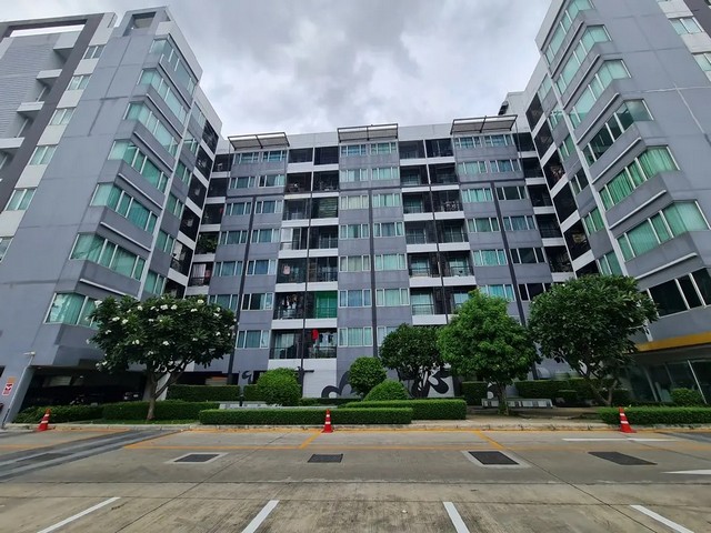   ขาย บ้านเดี่ยว/ทาวน์เฮ้าส์/คอนโด โครงการ S 9 คอนโดมิเนียม บางบัวทองถนน รัตนาธิเบศร์ ตำบล บางรักใหญ่ อำเภอ บางบัวทอง จังหวัด นนทบุรี  ราคาโปรโมชั่น   1,141,000   บาท    ลดจาก   1,594,000   บาท ราคาโปรโมชั่นตั้งแต่วันที่  2 มีนาคม - 31 พฤษภาคม 2569  รายละเอียดทรัพย์ -พื้นที่ใช้สอย 26.83 ตร.ม.  พิกัดทรัพย์ : https://maps.app.goo.gl/8dLREfZ6mfoyhNWo6  สถานที่ใกล้เคียง   -  MRT สถานีบางรักใหญ่ 0.22 กม. -  โรงพยาบาลเกษมราษฎร์ รัตนาธิเบศ