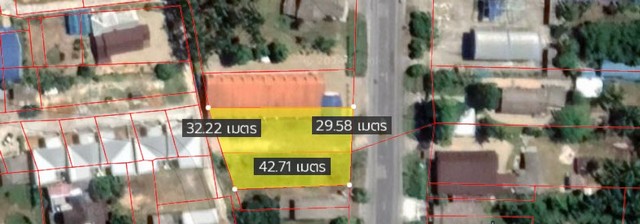 สนใจติดต่อ: โดม รัชดา โทร: 065-586-9872ไลน์ไอดี: giantmw หรือ @yem0202nF/B: https://bit.ly/3vdegO8Fanpage: https://bit.ly/488TrlDWebsite: www.lifewave.com.ขายที่ดินเปล่า (ถมแล้ว) อ.ท่าศาลา นครศรีธรรมราช 357 ตร.ว. ราคา 13,387,500 บาท (ติดถนนทางหลวงไปตัวเมืองนครฯ. และไปสนามบินได้).รายละเอียดทรัพย์: 1) ที่ดินติดถนนทางหลวงเขตทาง 29 ม.: หน้ากว้าง 29 ม. ลึก 51 ม. (ห่างสี่แยกผู้ใหญ่ปลื้ม 150 ม.)2) เหมาะสำหรับสร้างบ้านพักอาศัย หรืออาคาพาณิชย์ หรือ Apartment3) ระยะจากแปลงที�