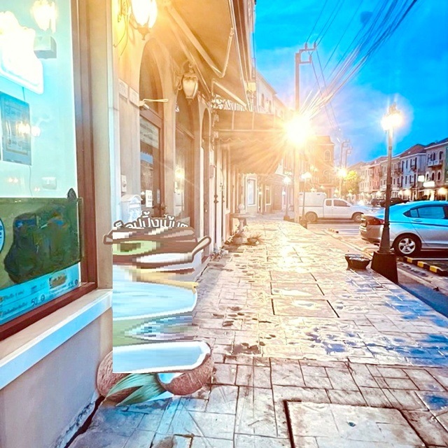 ลดราคา40% จาก 50,000 B-M ตลาดถนอมมิตร 900 ม. เช่าอาคารพาณิชย์ 3 ชั้น 3 นอน 3 น้ำ ทางด่วนรามอินทรา 1.5 กม.18 ตร.วา. 220 ตร.ม.29,999 B-M. ขาย 6.49 ลบ. เหมาะทำธุรกิจร้านอาหาร อยู่อาศัย ทำเลบางเขน ใกล้แหล่งชุมชน สถานศึกษา และสิ่งอำนวยความสะดวกครบครัน40% off from 50,000 B-M Thanommit Market 900 m. For rent 3 storey commercial building with 3 bed 3 bath 1.5 km. from Ramintra Expressway land size 18 sq.wa. 220 sq.m. 29,999B-M.  sale price 6.49 million THB suitable for restaurant business or residence located in Bang Khen near community  and amenitiesถ.รามอินทรา วัชรพล แขวงท่าแร้ง เขตบางเข�