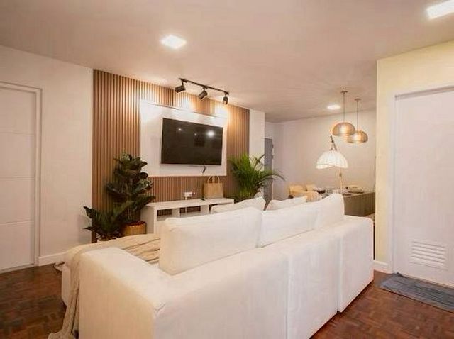 ให้เช่า 37,000 บาท/เดือน #Hillside2 3 นอน 2 น้ำ ห้องใหญ่ ตกแต่งสวย #เฟอร์นิเจอร์ครบ ใจกลางนิมมาน พร้อมเข้าอยู่ ทำเลทอง เดินไปเมญ่า & วันนิมมานได้ ห้องขนาดใหญ่ 80 ตร.ม. | ชั้น 23 ห้องนอน 2 ห้องน้ำเข้าอยู่ได้ 6 มีนาคม 2569เข้าชมห้องจริงได้ 25 ก.พ. – 1 มี.ค.เฟอร์นิเจอร์ & เครื่องใช้ไฟฟ้าครบWiFiทีวีตู้เย็นไมโครเวฟเครื่องปรับอากาศกาน้ำร้อนระบบรักษาความปลอดภัย 24 ชม.ค่าเช่า• สัญญาระยะยาว 37,000 บา