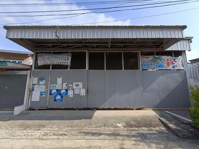   ขาย บ้านเดี่ยว/ทาวน์เฮ้าส์/คอนโด โครงการ โกดัง อรัญญิก เมืองพิษณุโลก ถนน ศรีถมอรัตน์ ตำบล อรัญญิก อำเภอ เมืองพิษณุโลก จังหวัด พิษณุโลก  ราคาโปรโมชั่น      บาท    ลดจาก     ถนน ศรีถมอรัตน์ ตำบล อรัญญิก อำเภอ เมืองพิษณุโลก จังหวัด พิษณุโลก  บาท ราคาโปรโมชั่นตั้งแต่วันที่  2 มีนาคม - 31 พฤษภาคม 2569  รายละเอียดทรัพย์ -  เนื้อที่ 50.80 ตร.ว.  พื้นที่ใช้สอย 50.80 ตร.ว.  -  บ้านหันไปทางทิศ เหนือ