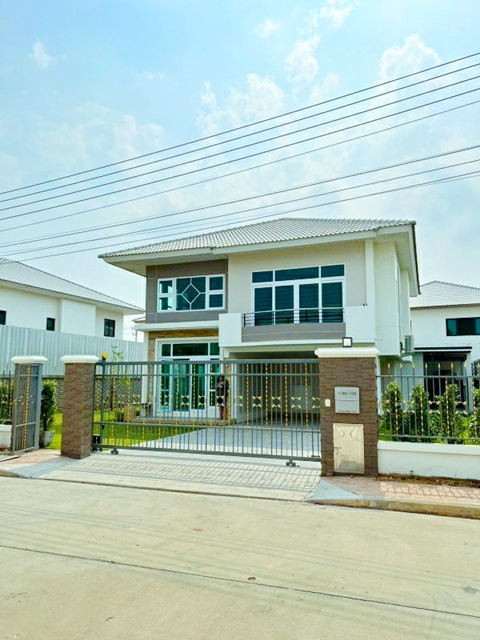 แม็คโคร หัวทะเล1.36 กม. บ้านเดี่ยว คฤหาสน์ หรู 4นอน ถ.เลี่ยงเมืองนครราชสีมา  3น้ำ ใกล้รร.สารสาสน์ 800 ม. 62 ตร.ว.248 ตร.ม. 2ชั้น 29,998 B-M.ขาย 5.89 ลบ.โครงการคุณภาพ ทำเลติดถนนใหญ่ เดินทางสะดวก ใกล้แหล่งช้อปปิ้ง ตลาดโอเอ็ม ไนท์ 600 ม.โรงพยาบาล และสิ่งอำนวยความสะดวกครบครัน เหมาะอยู่อาศัยระดับพรีเมียม ถ.ราชสีมา-โชคชัยMakro HuaThale 1.36km. Luxury detached Luxury Mansion Nakhon Ratchasima Bypass Road  house in excellent condition quiet location 4 bed 3 bath near Sarasas School 800 m. 62 sq.wa. 248 sq.m.  29,998 