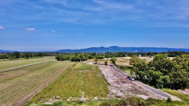  สวยมาก คุ้มมากค่ะ  ที่ดินวิวเขา ใกล้ถนนใหญ่ 200ตรว.เริ่ม4.8แสน฿เท่านั้น เหมาะทำบ้านสวน น้ำไฟถึงหน้าแปลง บ้านนา นครนายก o86-3ol-6l6l@@@ วิวเขา ใกล้ถนนใหญ่ ใกล้ชุมชน ใกล้ที่ท่องเที่ยวนครนายก น้ำไฟถึงหน้าแปลง โฉนดครุฑแดง @@@ที่ดินเผื่อการลงทุน ทำบ้านสวน เกร็งกำไร วิวเขา วิวท้องทุ่งนา อากาศโล่งสบาย ใกล้ที่ท่องเที่ยวนครนายก**************มีทั้ง เงินสด และผ่อนกับโครงการ ************มีหลาย�