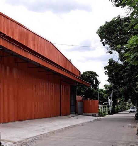 ให้เช่าโกดัง 600 ตร.ม. ย่านลาดพร้าว 101 โพธิ์แก้ว โยธินพัฒนา นวมินทร์ 111ราคาเช่า 90,000 บาท / เดือนที่ตั้ง ถนนลาดพร้าว ซอยลาดพร้าว 101 แขวงคลองจั่น เขตบางกะปิ กรุงเทพมหานครติดต่อ : คุณภัสพงณ์ 0634098164Line : binkem22https://www.facebook.com/profile.php?id=61581484955548พื้นที่ใช้สอย 600 ตารางเมตรการเดินทางสะดวก- ลาดพร้าว 101- นวมินทร์ 111- โยธินพัฒนา- เลียบด่วนราคาเช่า 90,000 บาท / เดือนที่ตั้ง ถนนลาดพร้าว ซอยลาดพร้าว 101 แขวงคลองจั่น �