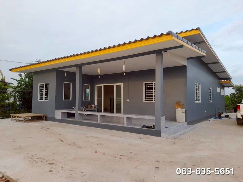 สนใจมาเที่ยวชมโทร ติดต่อ นกได้หลายช่องทางนะคะโทร. 061-494-9665โทร. 063-635-5651 (เบอร์นี้ไลน์เต็มค่ะ)ไลน์ไอดี : @nyland789(ไลน์คลิ๊กแล้วทักมาได้เลยค่ะ) https://lin.ee/R8sP0rj____________________________บ้านสวนติดคลอง 1 ไร่ 1 งาน 68 ตรว. 3.5 ล้านต.ดงละคร อ.เมืองนครนายก จ.นครนายกโฉนดครุฑแดงพร้อมโอนด้านหน้าติดถนนคอนกรีตประมาณ 45 เมตร ท้ายและข้างติดคลองบางยี่กาว ประมาณ 60 เมตรบ้านเลขที่ 186พื้นที่ใช้สอยประมาณ 120 ตรม.หันทิศตะว�