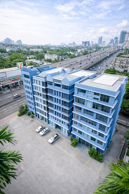 ศูนย์วิจัย อาคารสำนักงาน 6 ชั้น 6 นอน 6 น้ำ ใกล้ MRT วัดพระราม 9 300 ม. 50ตร.วา. 900ตร.ม. 175,499B-M. อาคารพร้อมลิฟต์ และที่จอดรถ ทำเลพระราม 9 ใกล้ทางด่วน รพ.พระราม 9 1.2 กม. และแหล่งธุรกิจ  เหมาะสำหรับองค์กร บริษัท หรือศูนย์ธุรกิจ  รองรับการใช้งานได้สะดวก และปลอดภัย เชื่อมต่อถนนหลักหลายสายศูนย์วิจัย 6-story office building 6 bed 6 bath near MRT WatPhraRam9 300m. 50sq.wa. 900sq.m. 175,499B-M building with elevator and parking prime Rama 9 Road location near expressway Rama 9 Hospital 1.2 km. and business areas suitable for organizations