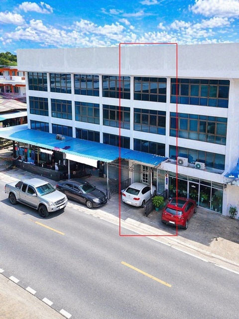 Lotus 7-Eleven แฟชั่น 3 กม. ตลาดหทัยมิตร 1.2 กม. รามอินทรา107-111  ให้เช่าตึกพาณิชย์ 3.5 ชั้น พระยาสุเรนทร์ 11,999-12.999 บาทต่อเดือน 23 ตรว. 318 ตรม. Lotus 7-Eleven  Fashion Island 2.6km. Ramintra107-111 commercial building for rent 3.5Storeys Phraya Suren 23sq.wa 318sq m. 11,999-12.999 baht per month.ทำเลดี  เดินทางสะดวก เชื่อมต่อวัชรพล สายไหม นวมินทร์  และสุวินทวงศ์VDO 1mins https://youtube.com/shorts/90iJmLcErz8ถนนรามอินทรา107-111 พระยาสุเรนทร์  แขวงบางชัน เขตคลองสามวา กรุงเทพมหานคร 10510รายละเอียดทรัพย์พื้นที่ใช้สอย 318 ตร�