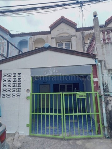 รหัสทรัพย์ 6561ทาวน์เฮ้าส์ 2 ชั้น 16 ตารางวา หมู่บ้านพนาสนธิ์ 9ที่ตั้ง :&nbsp;ถนนรังสิต-ปทุมธานี ตำบลบ้านฉาง อำเภอเมืองปทุมธานี จังหวัดปทุมธานี 12000รายละเอียดทรัพย์- ทาวน์เฮ้าส์ 2 ชั้น หลังใหญ่พร้อมที่ดิน ที่ดิน 16 ตารางวา พื้นที่ใช้สอย 76 ตารางเมตร- หน้ากว้าง 4 เมตร ลึก 16 เมตร- 2 ห้องนอน, 2 ห้องน้ำ, 1 ห้องนั่งเล่น, 1 ห้องครัว, 1 ที่จอดรถ- ราคาถูก อยู่เองหรือปล่อยเช่าได้- ใกล้ตัวเมือง�